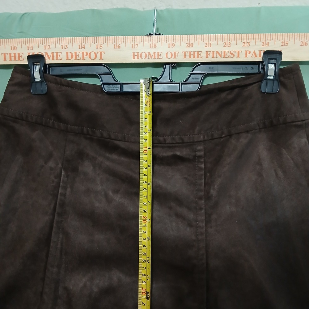 Vintage Liz Claiborne 90s Brown Faux Suede Zip Knee Length Skirt Women's Size 10 - Picture 6 of 11